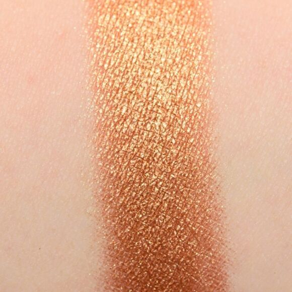MAC Frost Shadow in Amber Lights (SHIMMERING GOLDEN BRONZE) - Picture 4 of 15